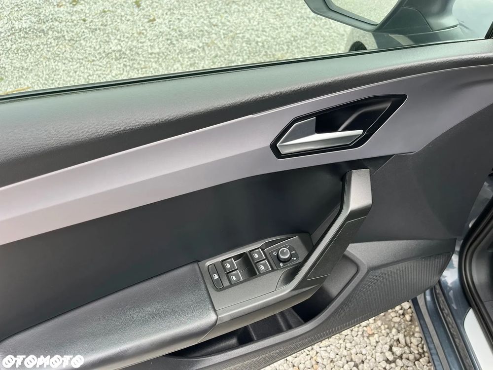 Seat Leon 2.0 TDI FR S&S DSG - 36