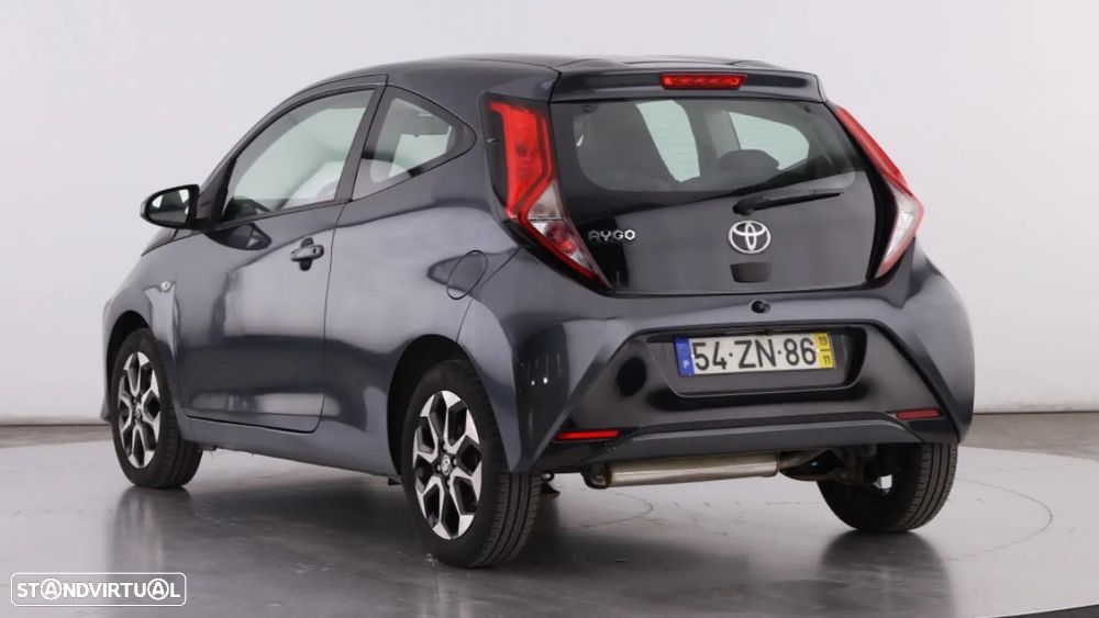 Toyota Aygo X - 10