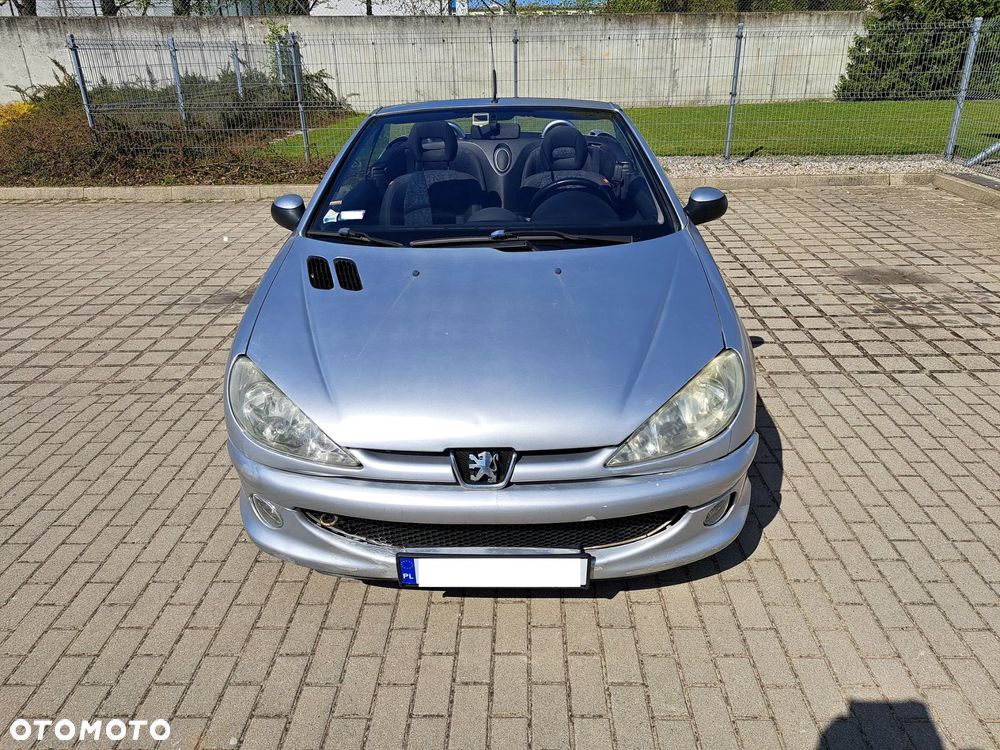 Peugeot 206 CC - 1