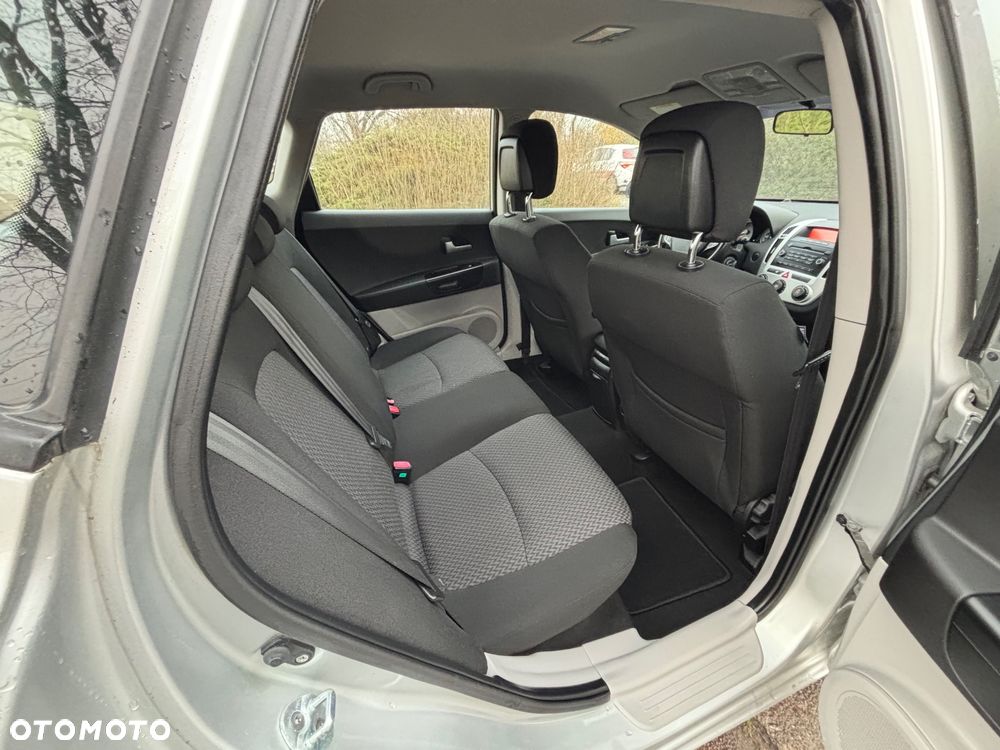 Kia Ceed 2.0 CVVT Spirit - 20