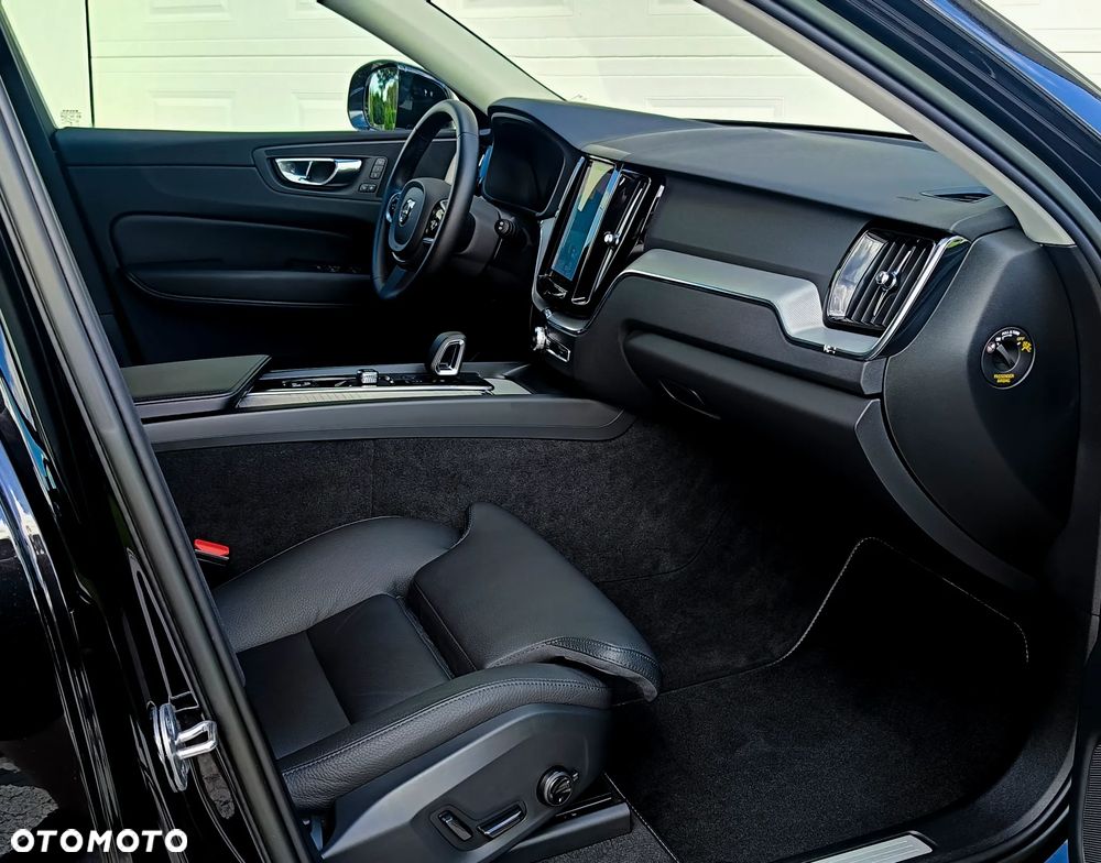 Volvo XC 60 B4 D AWD Geartronic Inscription - 19