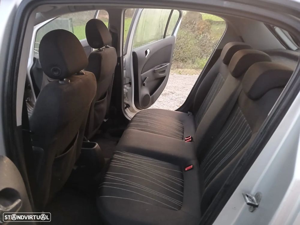 Opel Corsa 1.2 Enjoy - 3