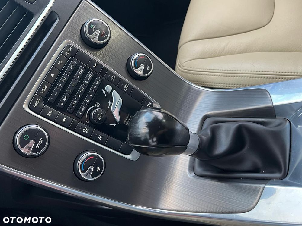 Volvo V60 - 24