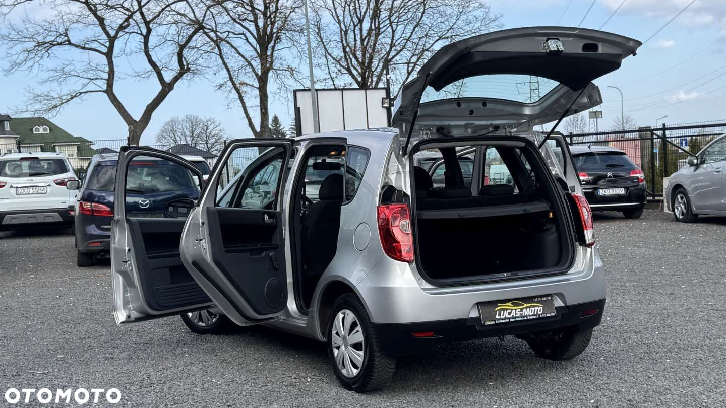 Mitsubishi Colt - 16