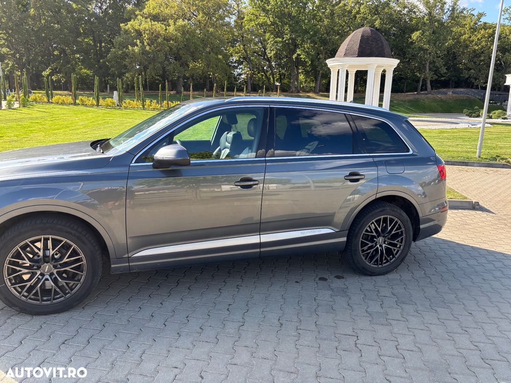Audi Q7 - 13