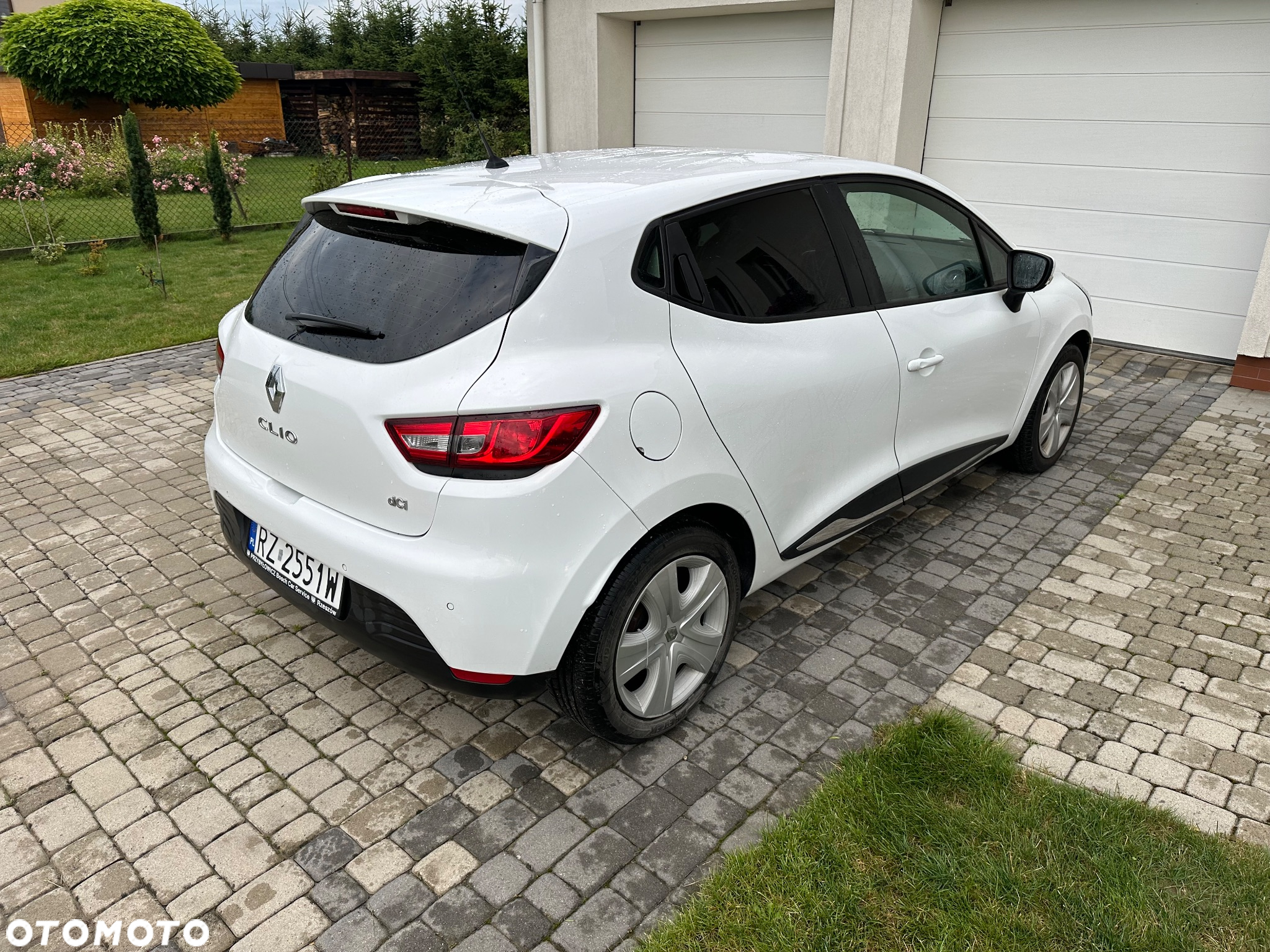 Renault Clio dCi 90 Dynamique - 3