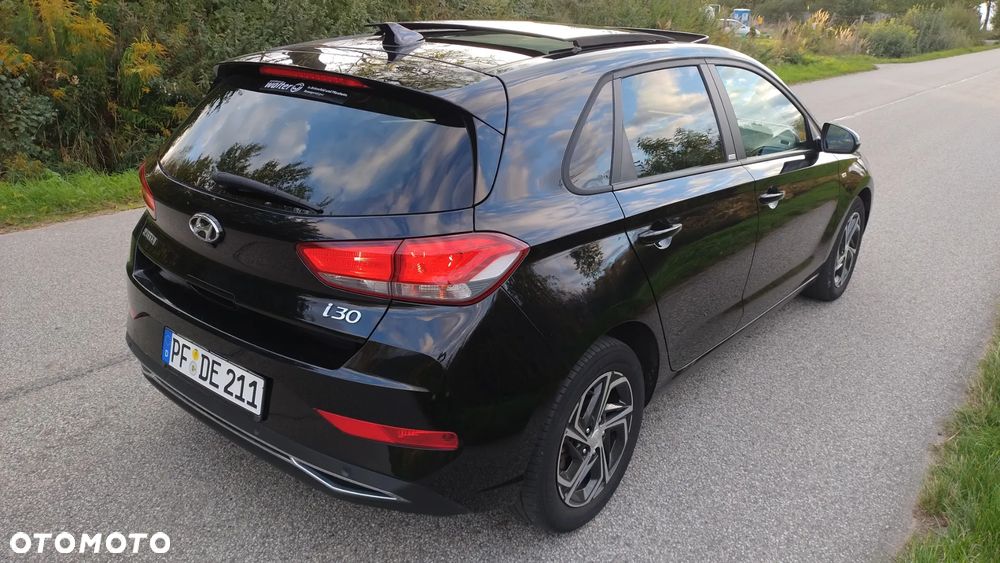 Hyundai i30 1.0 T-GDI 48V-Hybrid DCT Connect & Go - 7