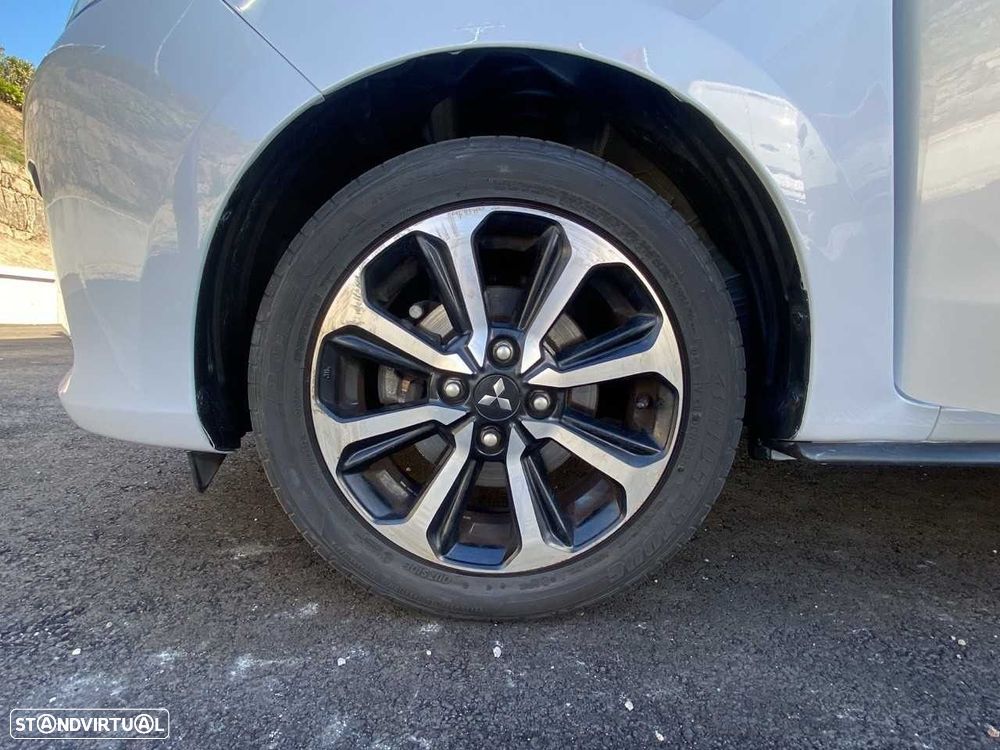 Mitsubishi Space Star 1.2 Intense Connect Edition - 20