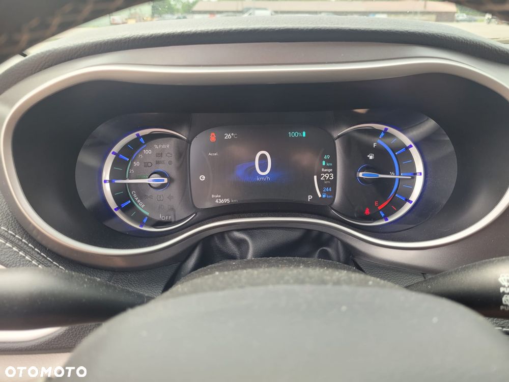 Chrysler Pacifica - 19