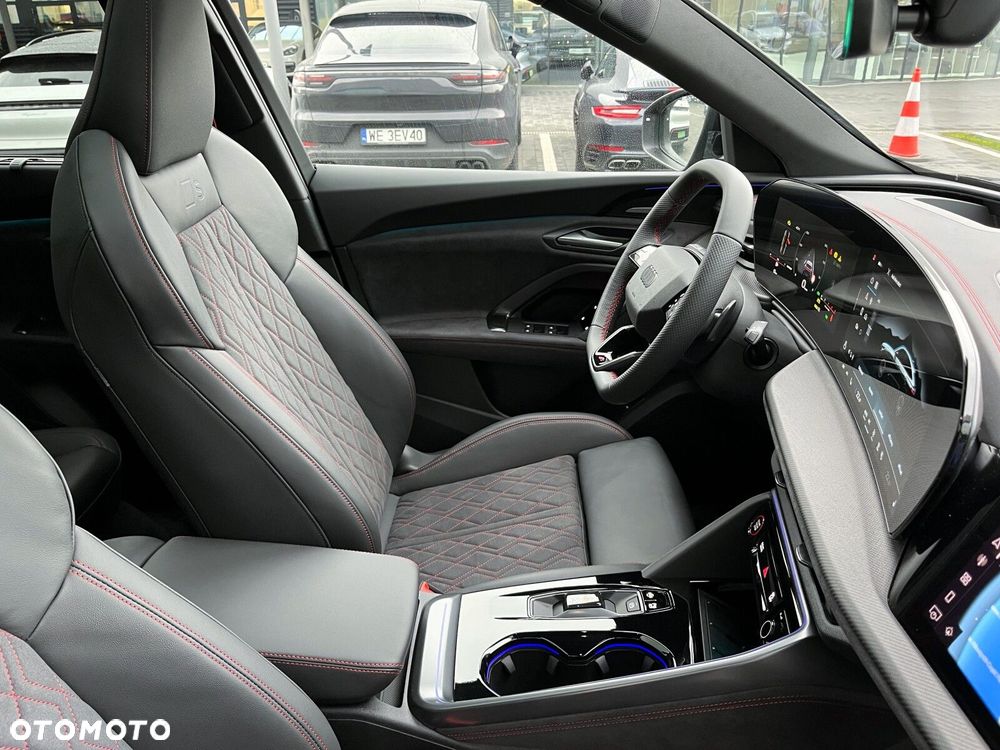 Audi SQ5 - 25