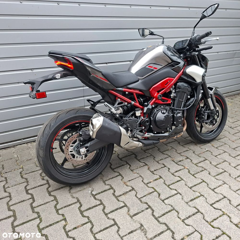 Kawasaki Z 900 - 20