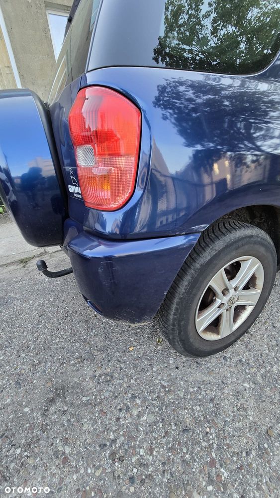 Toyota RAV4 1.8 VVT-i 4x2 - 12
