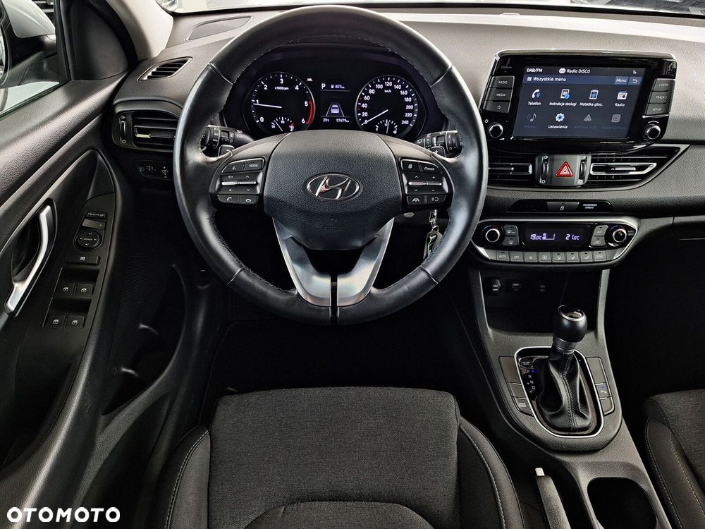 Hyundai i30 1.6 D Comfort DCT - 29