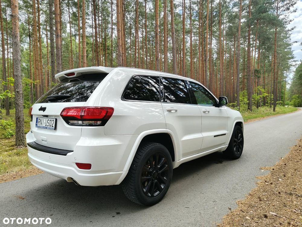 Jeep Grand Cherokee - 3