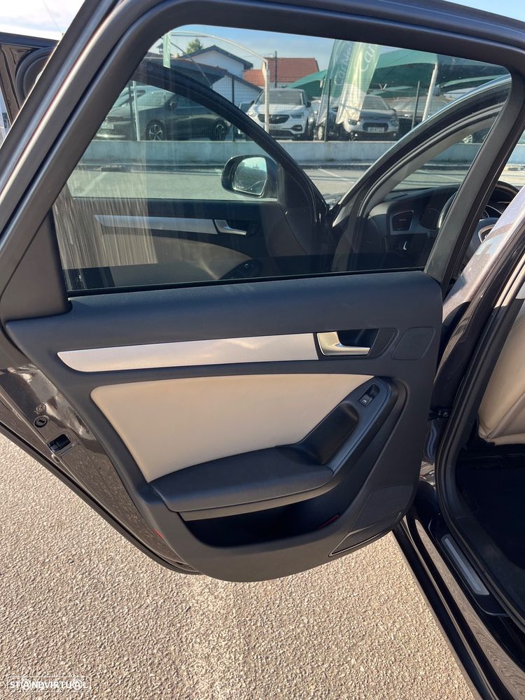 Audi A4 Avant 2.0 TDI - 12