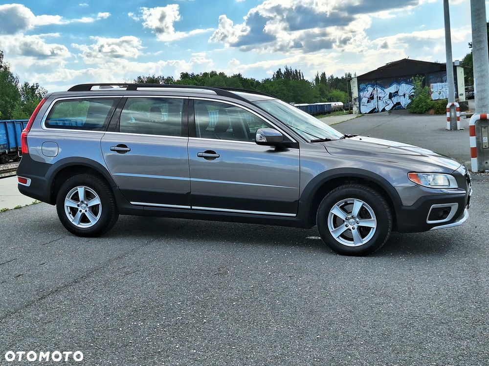 Volvo XC 70 D5 AWD Kinetic - 25