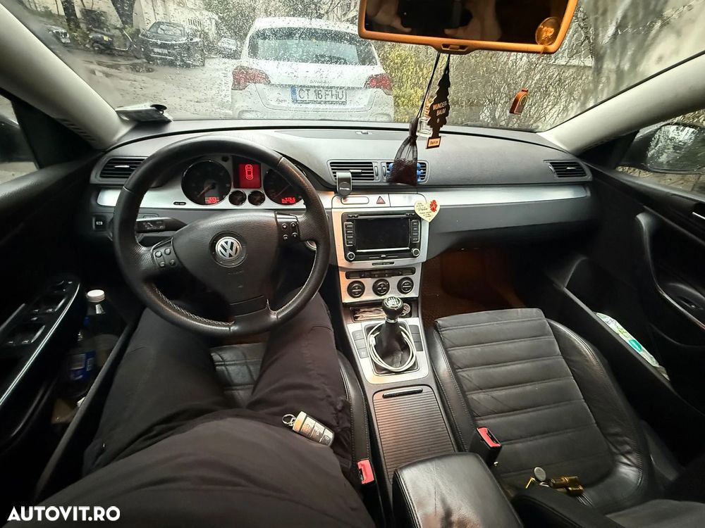 Volkswagen Passat Variant 2.0 TDI DPF Highline - 10