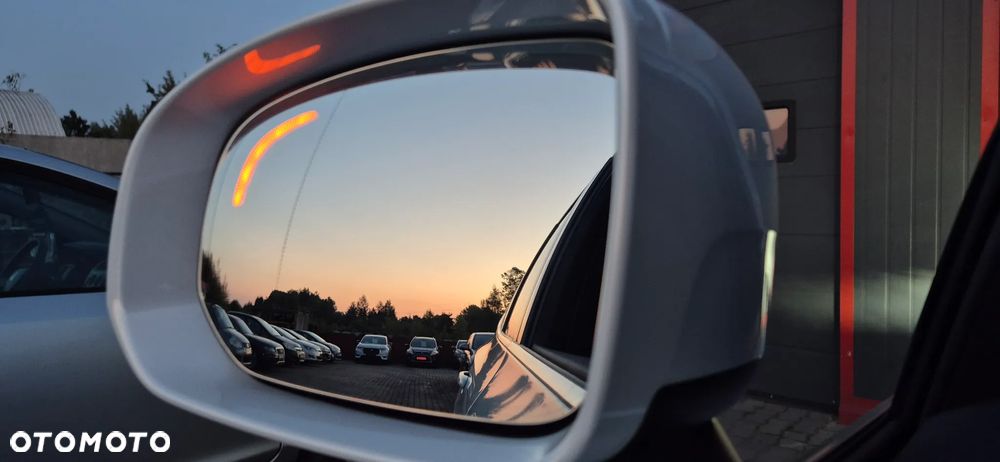 Volvo XC 60 B4 D AWD Geartronic Inscription - 16