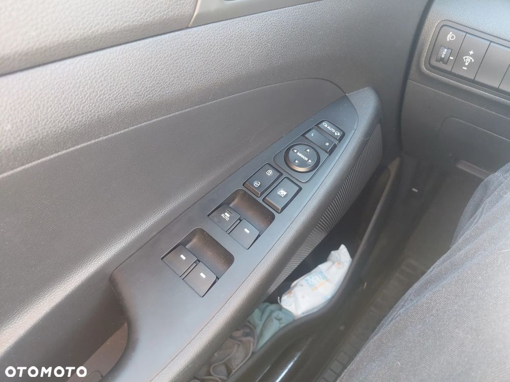 Hyundai Tucson 1.6 GDI BlueDrive Comfort 2WD - 8