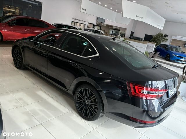 Skoda Superb 2.0 TDI DSG Ambition - 7