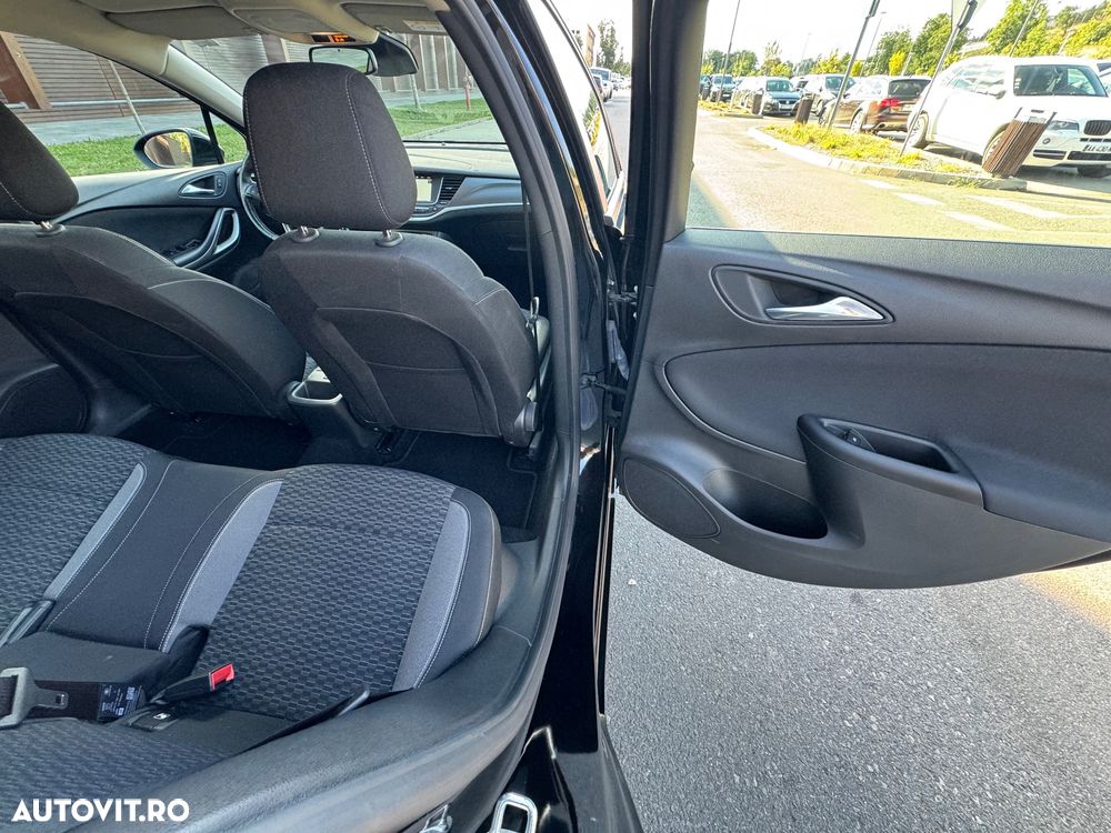 Opel Astra 1.5 D Start/Stop Sports Tourer Business Edition - 10