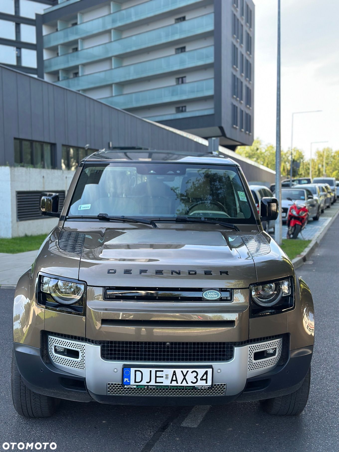Land Rover Defender 110 3.0 P400 mHEV First Edition