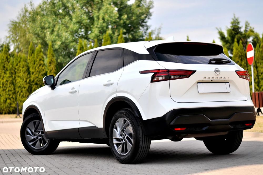 Nissan Qashqai 1.3 DIG-T N-Connecta DCT - 12