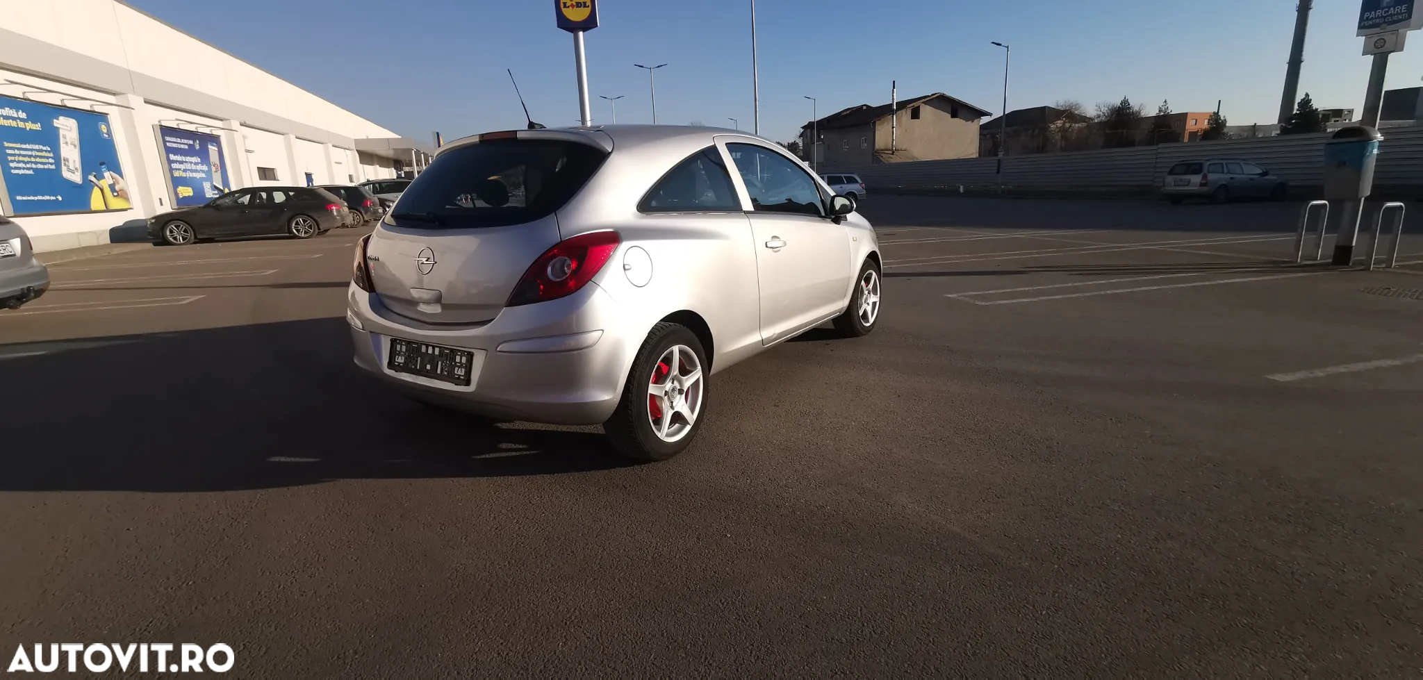 Opel Corsa 1.2 Essentia - 8