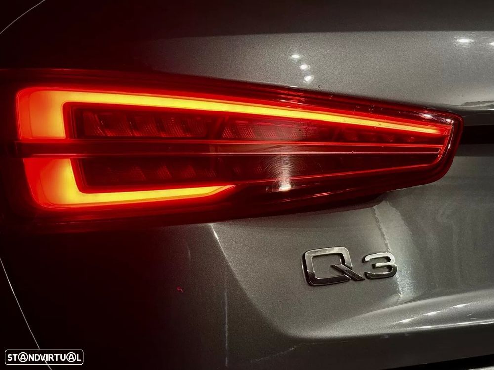 Audi Q3 2.0 TDI Sport - 17