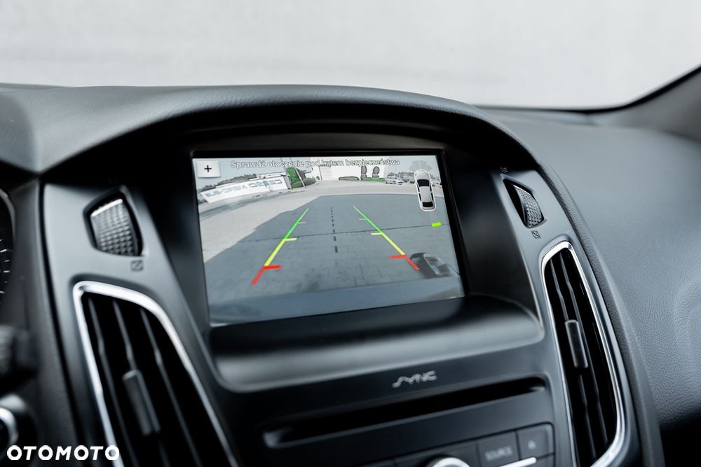 Ford Focus 1.0 EcoBoost Start-Stopp-System ST-Line - 31