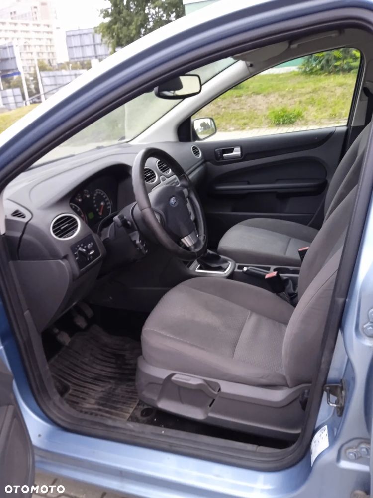 Ford Focus - 8
