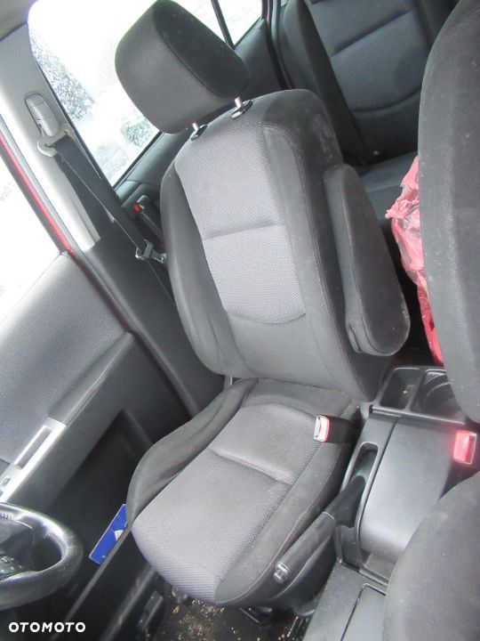 FOTELE  FOTEL  SIEDZENIA MAZDA 5 KOMPLET  7 OSOBOWA 5 DRZWI - 2