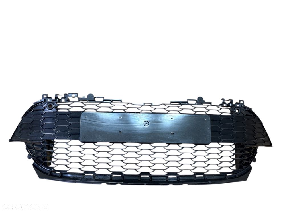 Kratka zderzaka przedniego Toyota Corolla E21 E-21 Kombi Hatchback PDC - 1