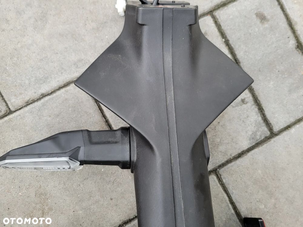 Mocowanie, podświetlanie tablicy rejestracyjnej, ogon, kierunkowskaz Kawasaki Z900 Z 900 - 3