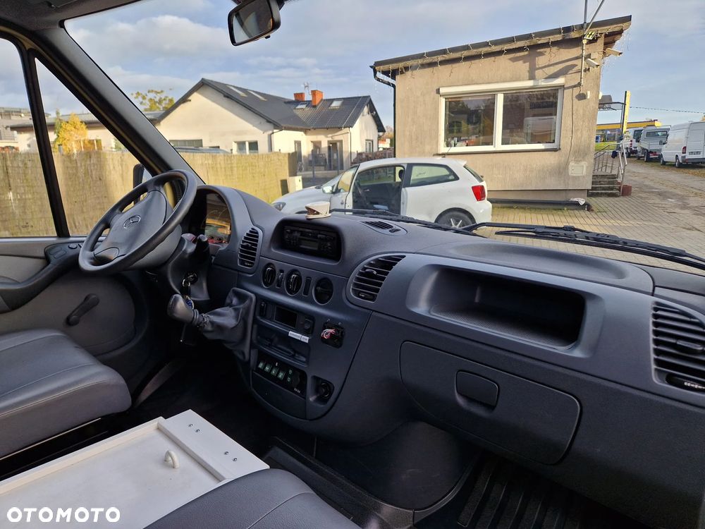 Mercedes-Benz SPRINTER 313 CDI KAMPER JAK NOWY - 9