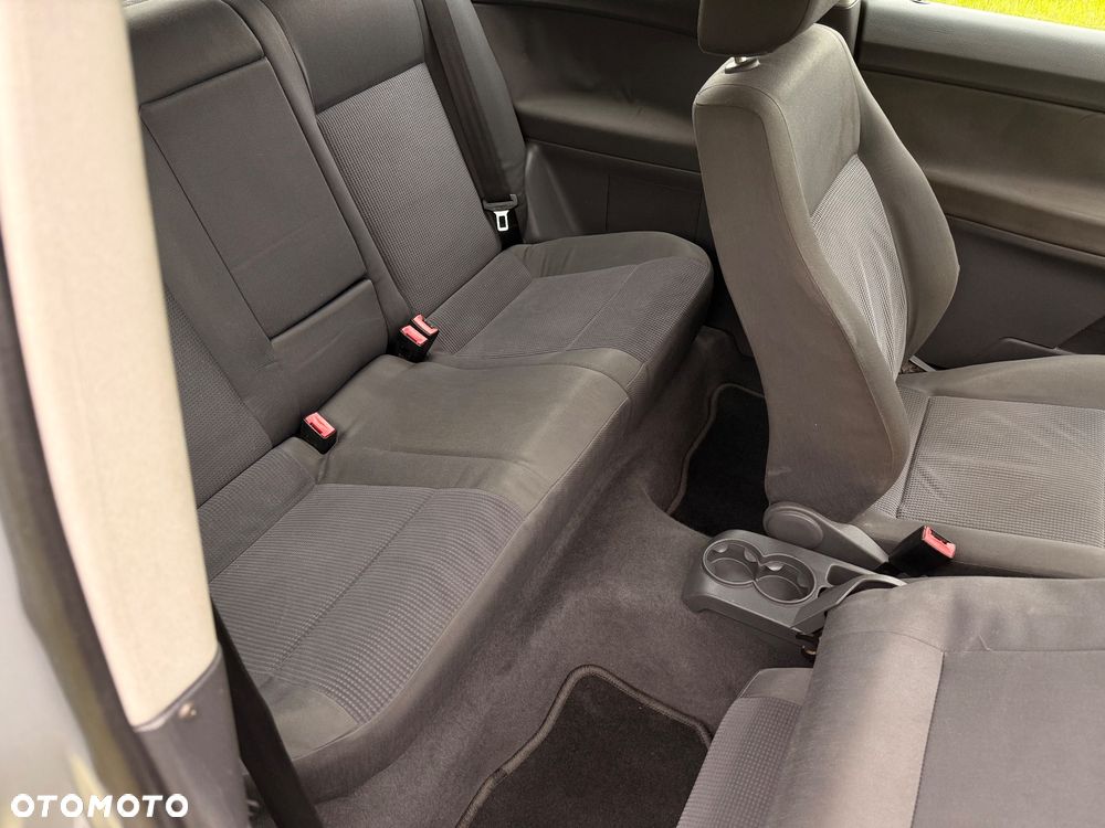 Volkswagen Polo 1.4 16V Basis - 8