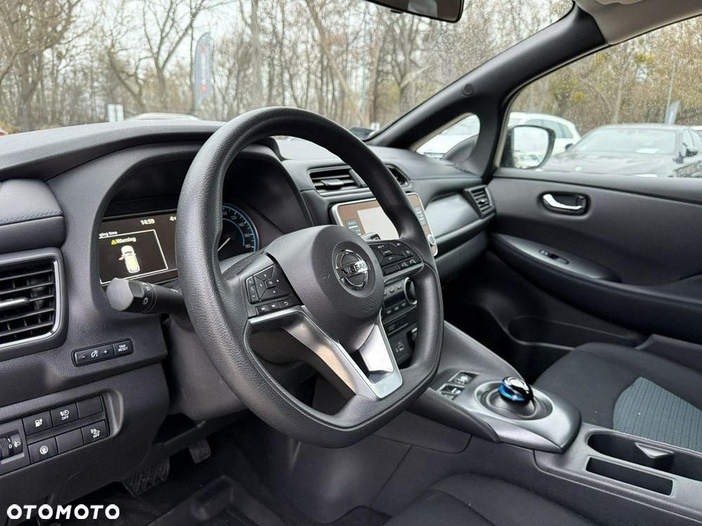 Nissan Leaf 40kWh Visia - 21