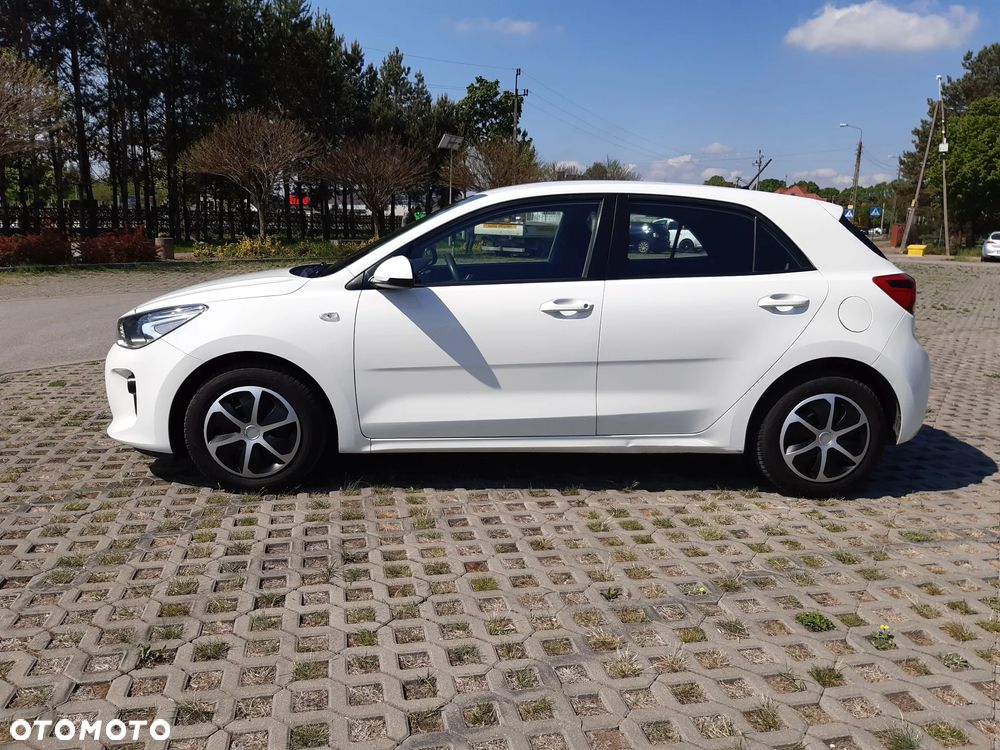 Kia Rio 1.2 Attract - 3