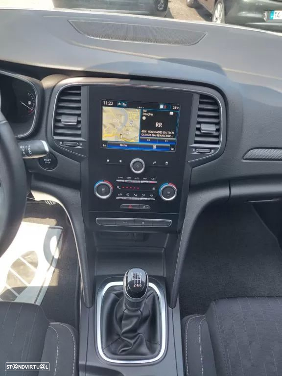 Renault Mégane Sport Tourer 1.5 Blue dCi Limited C/PM+Pneu - 6