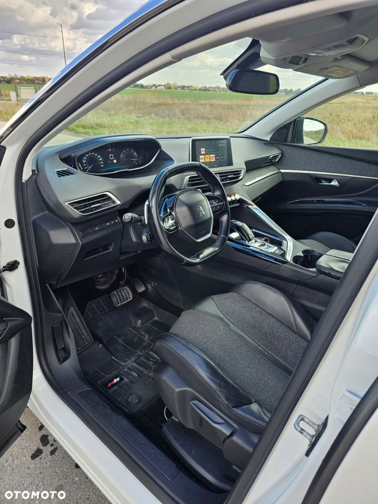 Peugeot 5008 1.6 THP Allure S&S EAT6 - 5