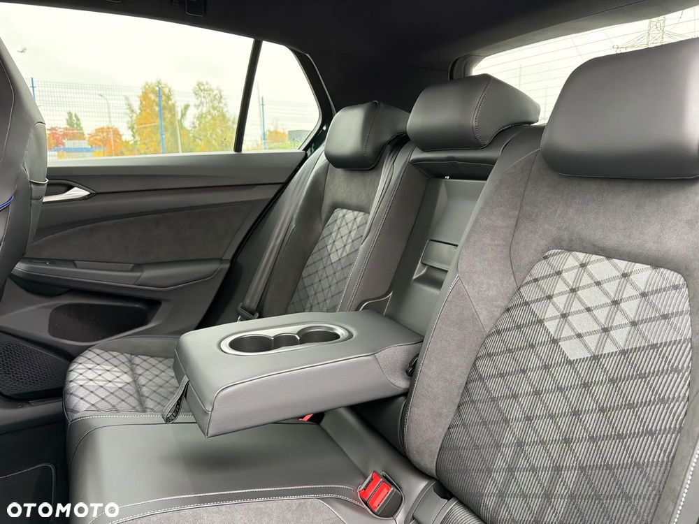 Volkswagen Golf 2026