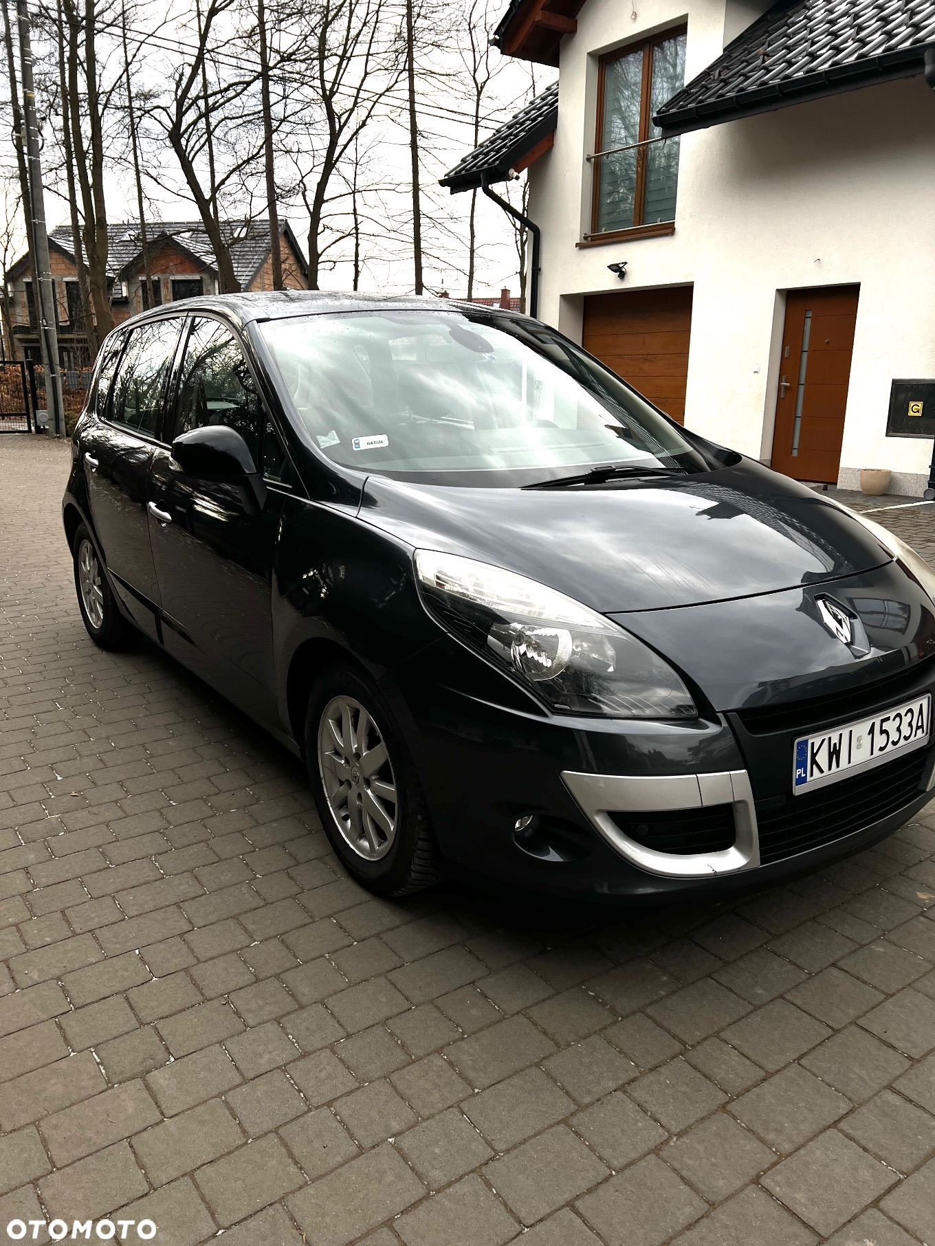 Renault Scenic - 1