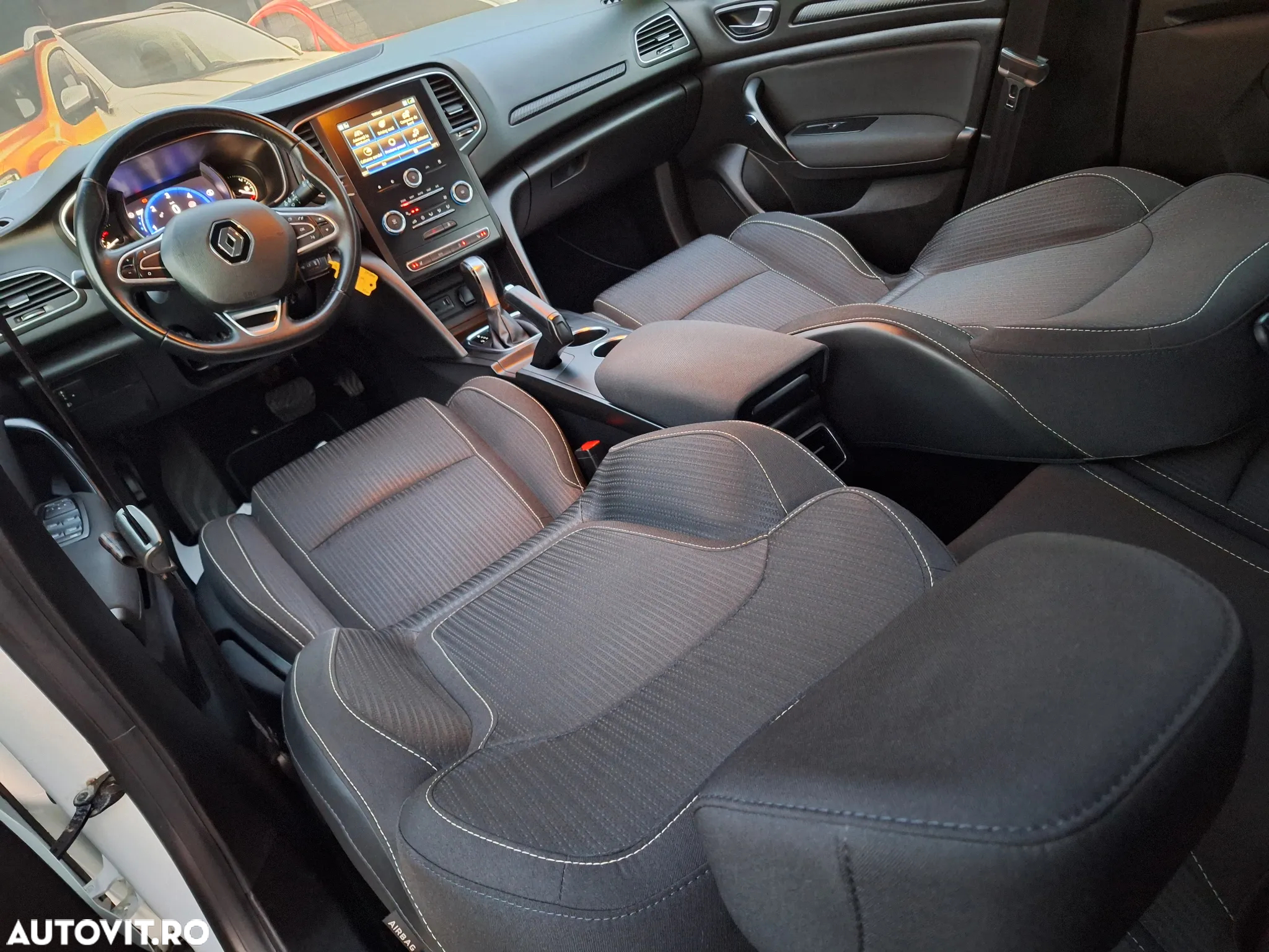 Renault Megane Blue dCi 115 EDC Equilibre - 22