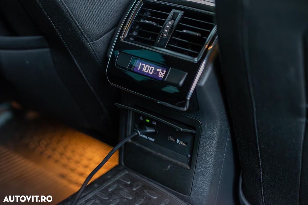 Skoda Superb 2.0 TDI DSG Active - 14