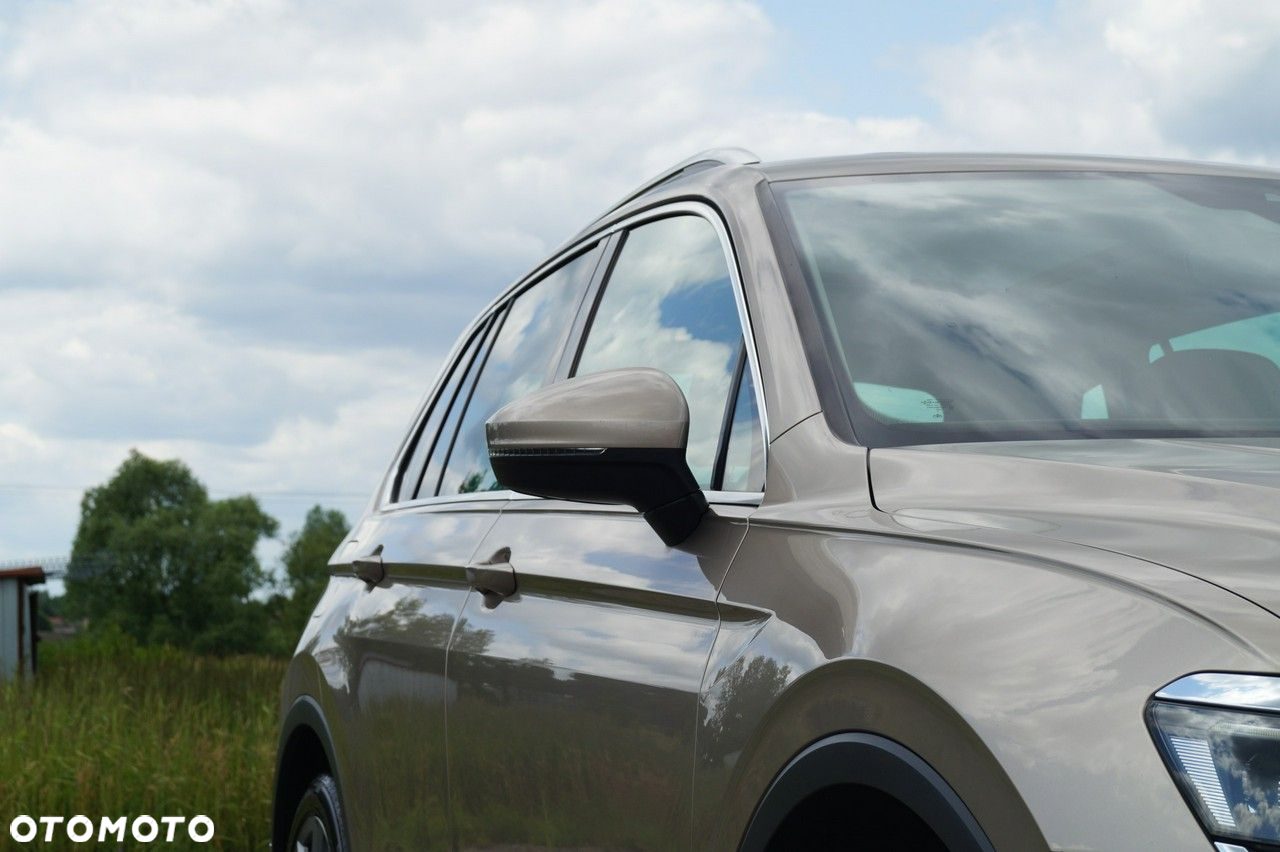 Volkswagen Tiguan - 13