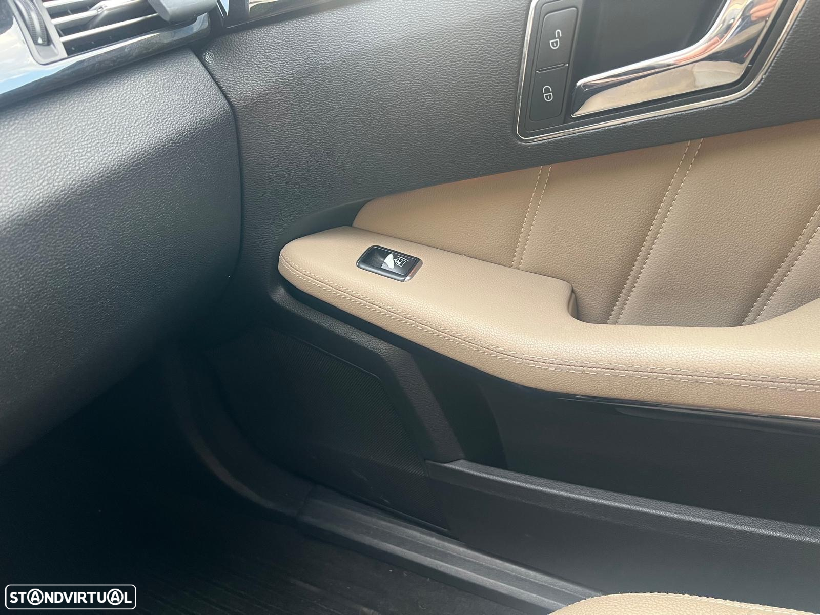 Mercedes-Benz E 250 CDi Elegance BlueEfficiency Auto. - 12