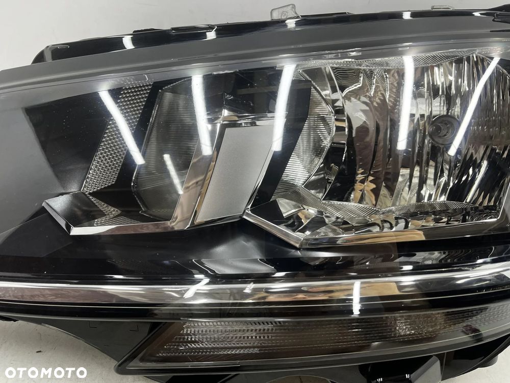 Lampa reflektor VW Transporter T6 T6.1 Multivan LIFT 19-24r. LEWA przednia zwykła EU lewy przód EURO - 5
