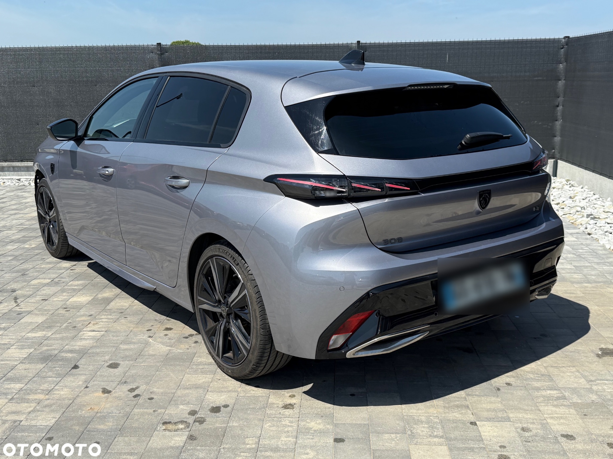 Peugeot 308 PureTech 130 EAT8 GT - 4