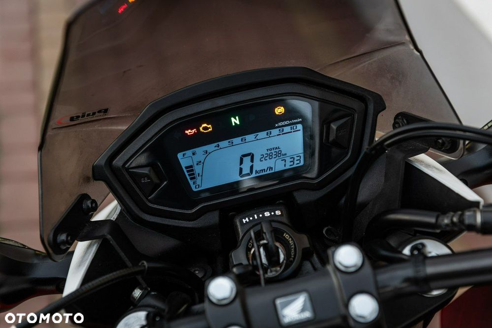 Honda CB - 8
