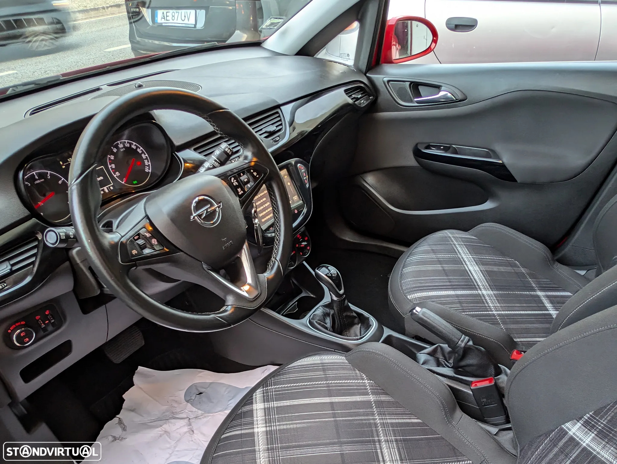 Opel Corsa 1.4 Innovation J17 Easytronic - 10